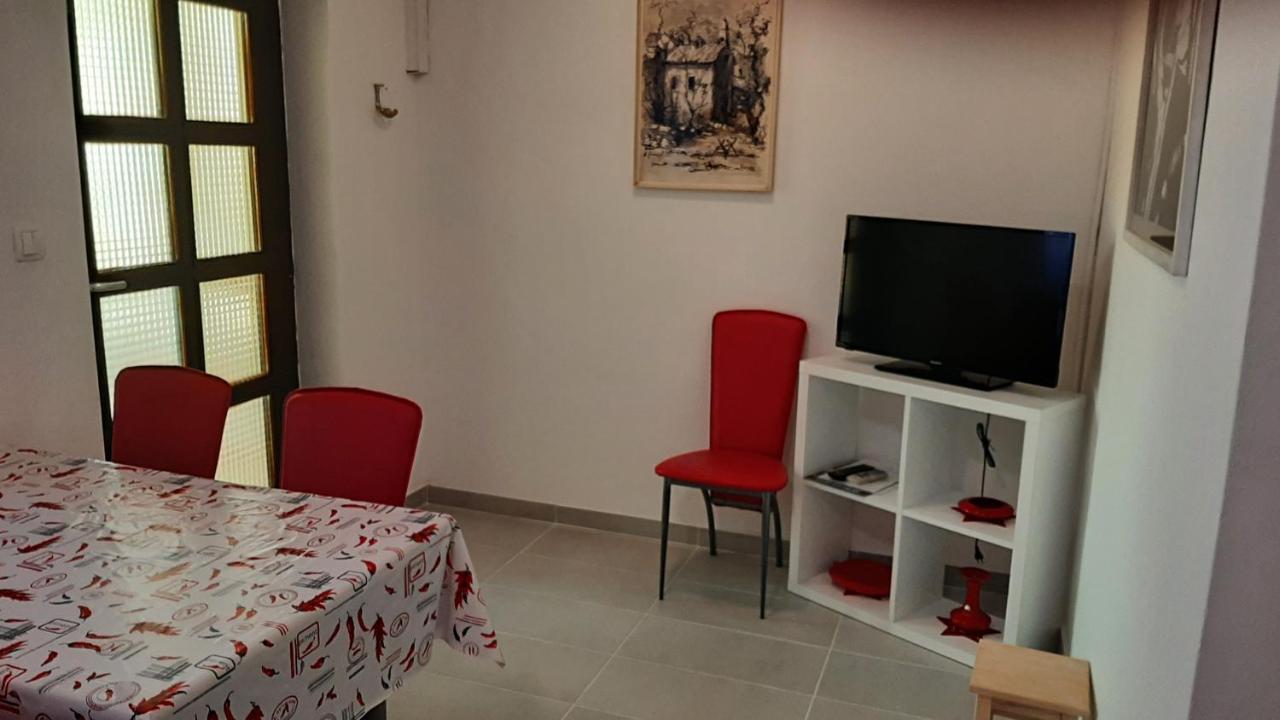 Apartmani Mw, Crveni Apartman Baška Esterno foto