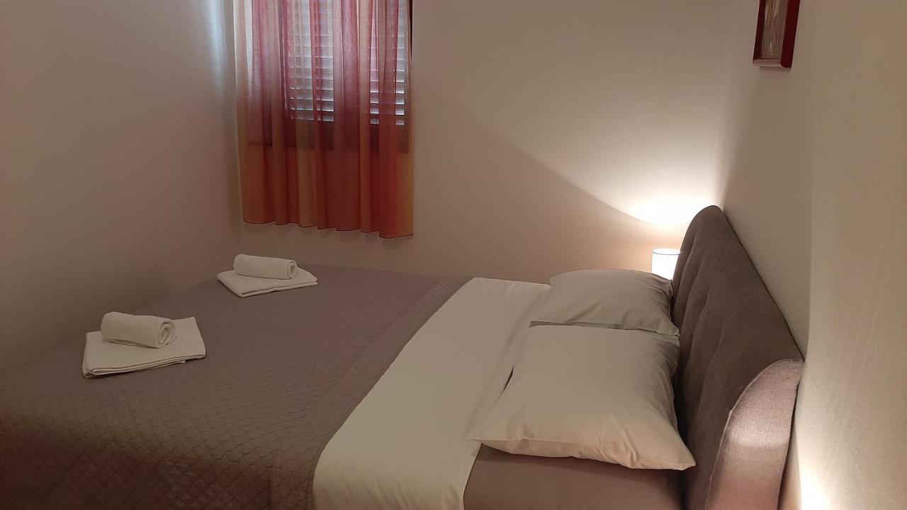Apartmani Mw, Crveni Apartman Baška Esterno foto