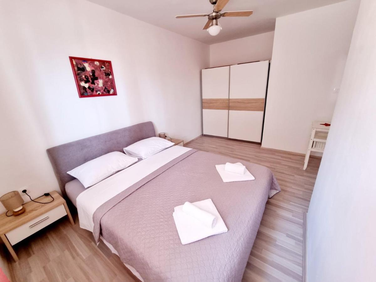 Apartmani Mw, Crveni Apartman Baška Esterno foto